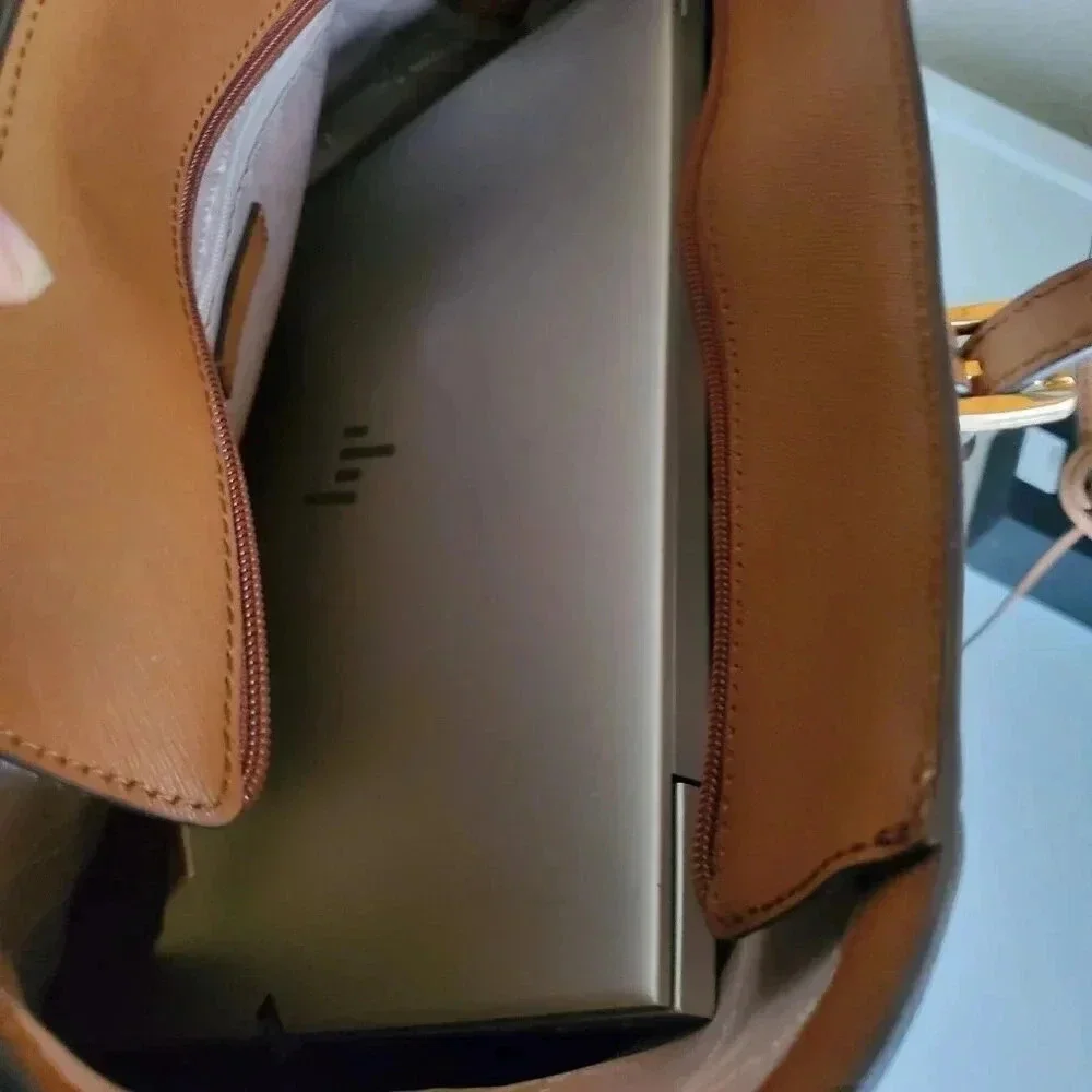 Michael kors Gilly tote and wallet set - Picture 9 of 12